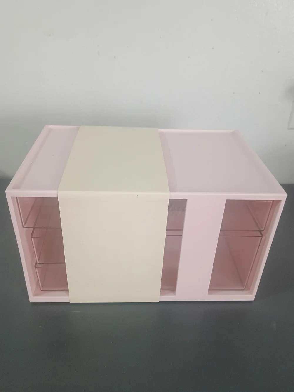 The Unbranded Brand stylish pink
